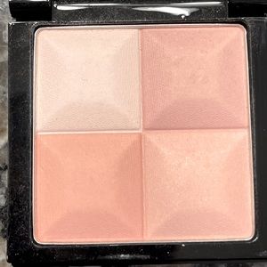 Givenchy Le Prisme Blush - 21 Inspiration Rose - New